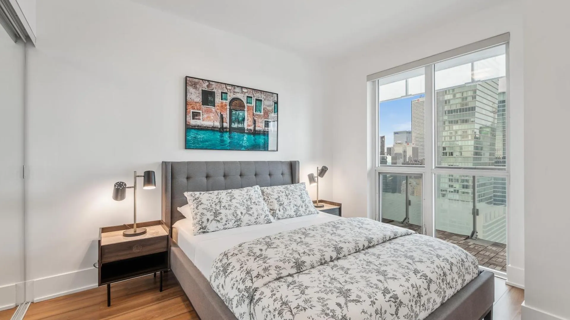 Forma Suites - Downtown Toronto - Cn Tower & Rogers Centre Apartment