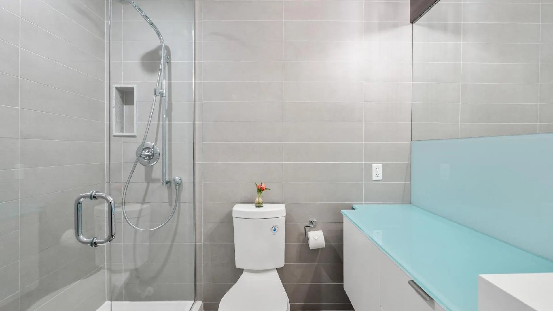 Forma Suites - Downtown Toronto - Cn Tower & Rogers Centre Apartment