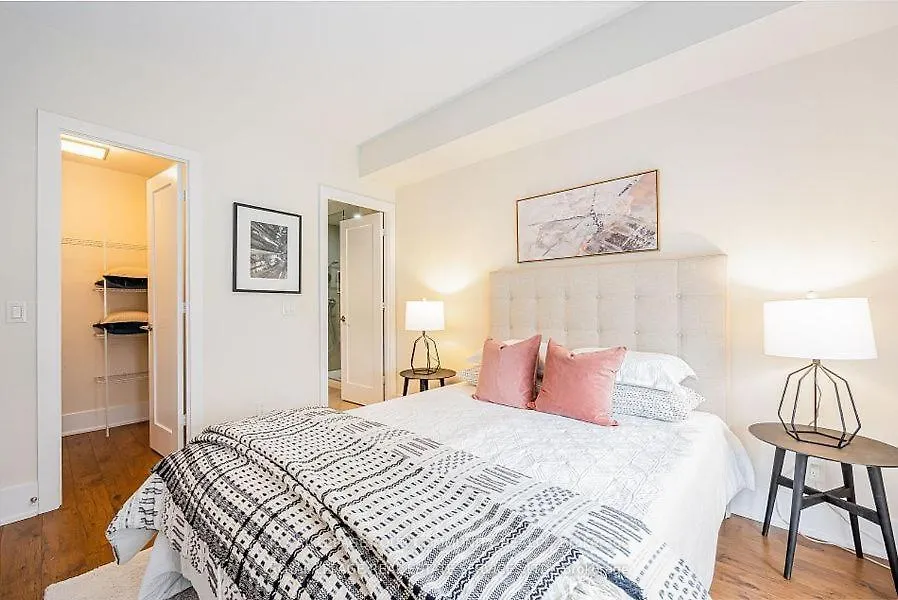 Forma Suites - Downtown Toronto - Cn Tower & Rogers Centre Apartment